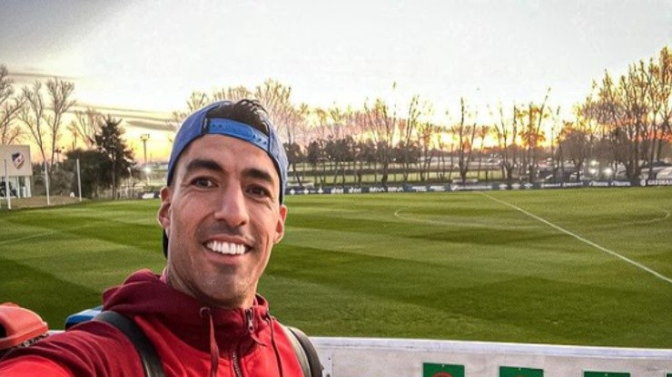 Suárez, atualmente, joga pelo Grêmio