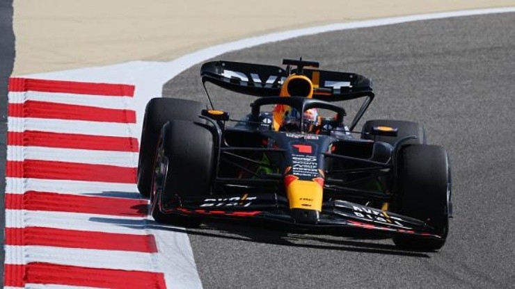 Max Verstappen comenzó 2023 con el pie derecho en Bahréin