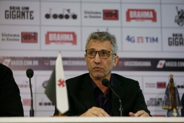 Alexandre Campello promete que vai pagar salários atrasados até o final do ano