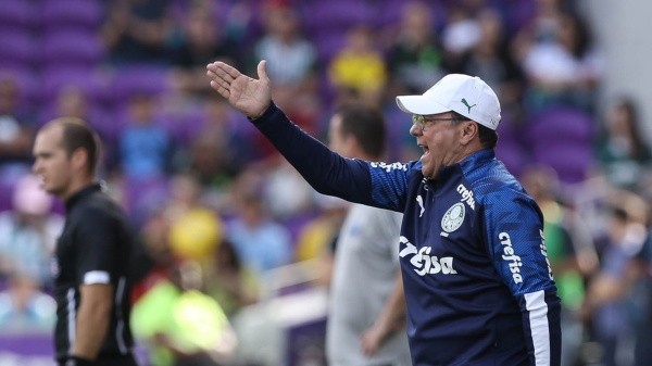 Luxemburgo perde medalhões, mas revela garotos cheios de vontade