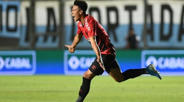 Marquinhos Gabriel: reforço deve estar em campo no clássico (Foto: Divulgação/Athletico.com.br/Miguel Locatelli)