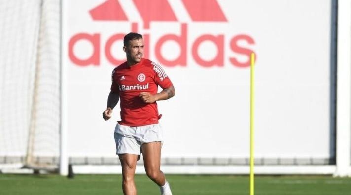 William Pottker pode reestrear pelo Internacional neste sábado (8) contra o Novo Hamburgo