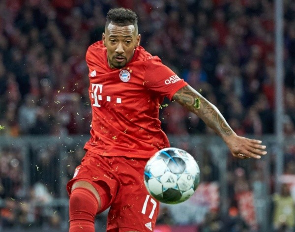 O zagueiro disparou sobre os frequentes casos de racismo