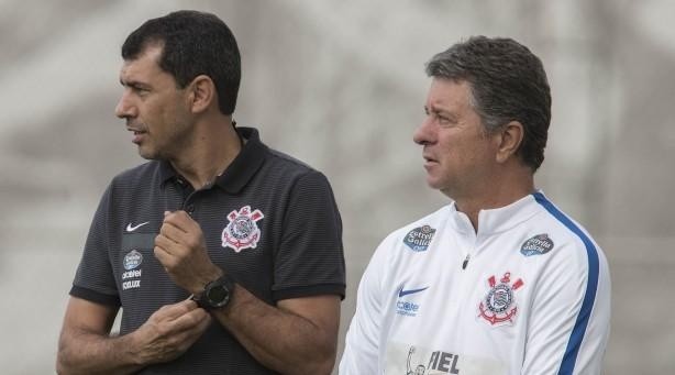 Walmir Cruz, que trabalhou como preparador físico do Timão e hoje é auxiliar de Fábio Carille, falou sobre o trabalho de Tiago Nunes – Daniel Augusto Jr. / Agência Corinthians