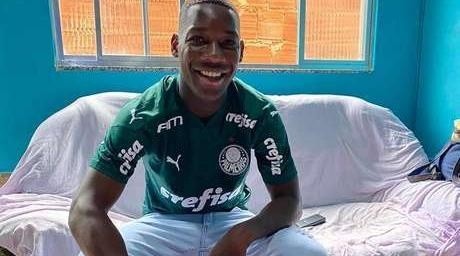 Patrick de Paula estendeu seu vínculo com o Palmeiras até 2024. Foto: Divulgação/ Palmeiras