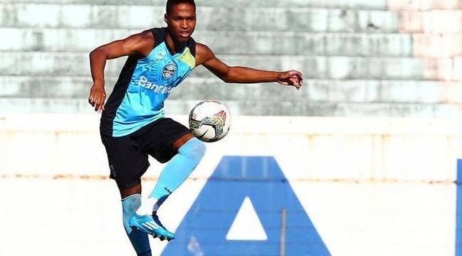 Wendell provocou Renata Fan no programa Jogo Baerto desta quinta-feira (16). Foto: Lucas Uebel/ Grêmio