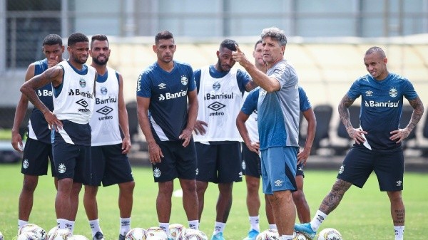 Elenco terá redução de 20% no salário – Foto: Lucas Uebel/Grêmio.