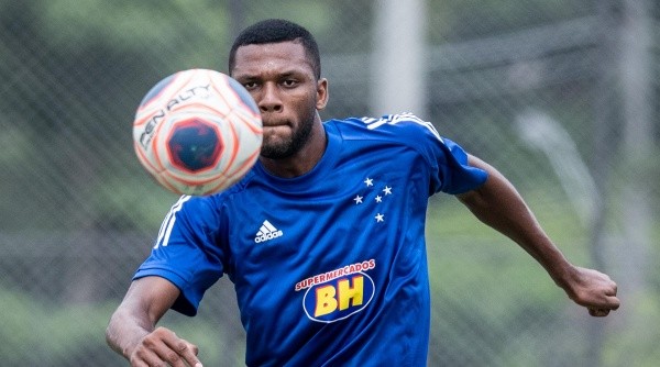 Treino do Cruzeiro Sub-20, no Complexo Esportivo da Vila Porto, em Barueri-SP. Foto: Gustavo Aleixo/Cruzeiro IMPORTANTE: Imagem destinada a uso institucional e divulgação, seu uso comercial está vetado incondicionalmente por seu autor e o Cruzeiro Esporte Clube. IMPORTANT: image intended for institutional use and distribution. Commercial use is prohibited unconditionally by its author and Cruzeiro Esporte Clube.