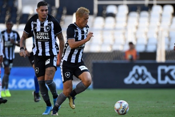 Honda é o jogador com mais desarmes no Botafogo. (Foto: Getty Images)