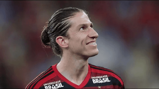 Felipe Luis pode retornar ao time titular. (Foto: Getty Images)