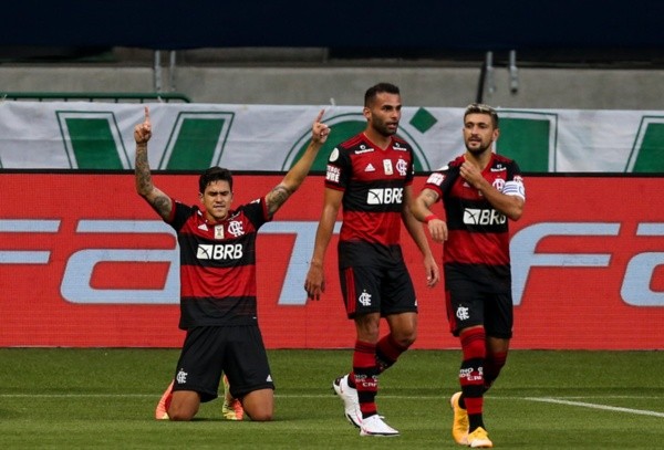 Flamengo e Palmeiras se enfrentaram pelo Brasileirão - (Getty Images)
