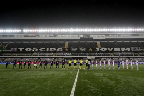 O Santos visita o Olimpia-PAR nesta quinta-feira, às 19h, no estádio Manuel Ferreira, no Paraguai - (Getty Images)
