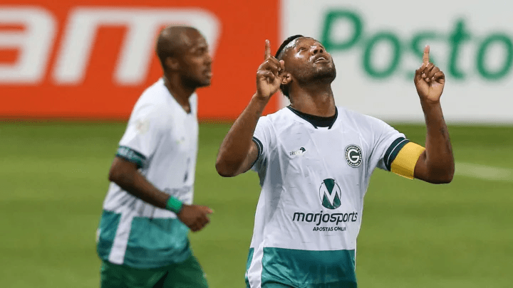 Goiás precisa vencer para seguir vivo na série A. (Foto: Getty Images)