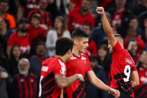 O Athletico ocupa a 15° posição, com 15 pontos - (Getty Images)