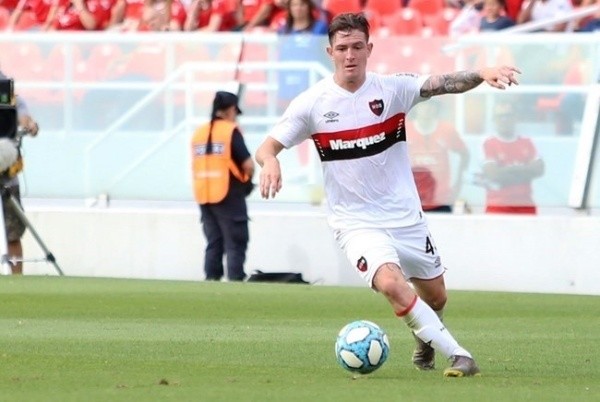 Moreno entra na mira do Galo. Foto: Newell's Old Boys/Divulgação