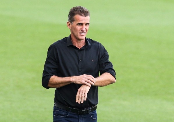 Mancini a beira do campo em jogo do Corinthians. (Foto: Getty Images)