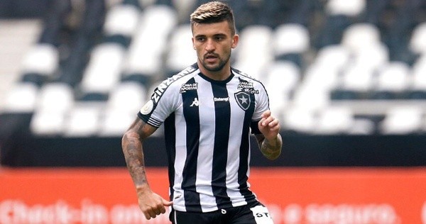 Nos planos, Victor Luis deve ser reforço do Fogão na Copa do Brasil. Foto: Vitor Silva/Botafogo