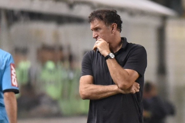 Cuca: dúvidas no setor ofensivo (Ivan Storti/Santos FC) Cuca: dúvidas no setor ofensivo (Ivan Storti/Santos FC)