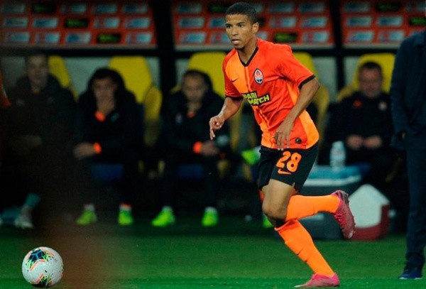 Marquinhos Cipriano está na mira do Palmeiras. Foto: Divulgação/ Shakhtar