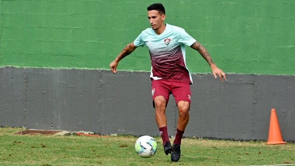 Dodi, nos planos de Odair, ainda não renovou. Foto: Mailson Santana/FFC