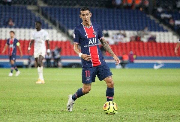 Di Maria mostra classe com a bola. Foto: Getty Images
