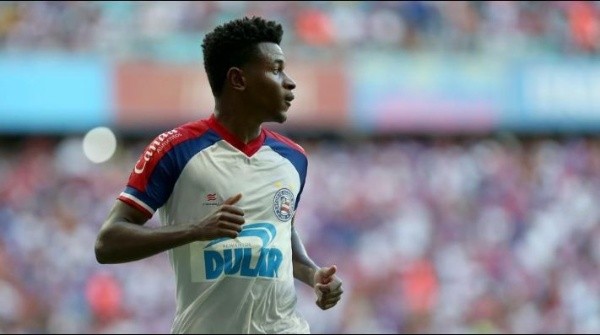 Ramires é um dos cotados no meio-campo. Felipe Oliveira/Divulgação/EC Bahia Ramires é um dos cotados no meio-campo. Felipe Oliveira/Divulgação/EC Bahia