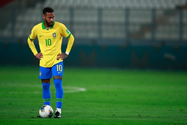 Neymar não enfrentará a Venezuela por uma lesão na perna esquerda - (Getty Images)