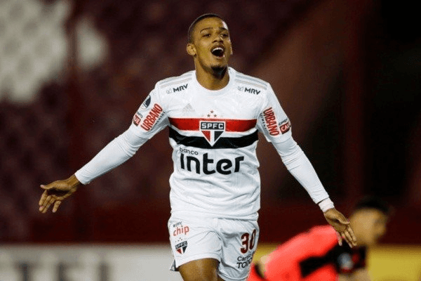 Brenner comemora gol em 2020. (Foto: Getty Images)