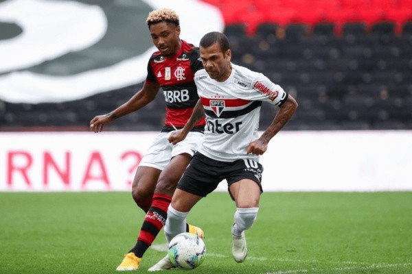 São Paulo contra o Flamengo. (Foto: Getty Images)