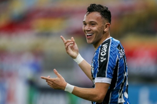 Pepê comemora gol do Grêmio. Foto: Getty Images