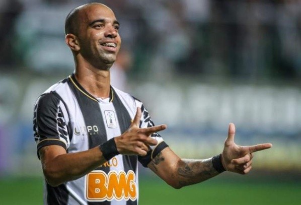 Tardelli no momento está fora de combate. Divulgação/Atlético