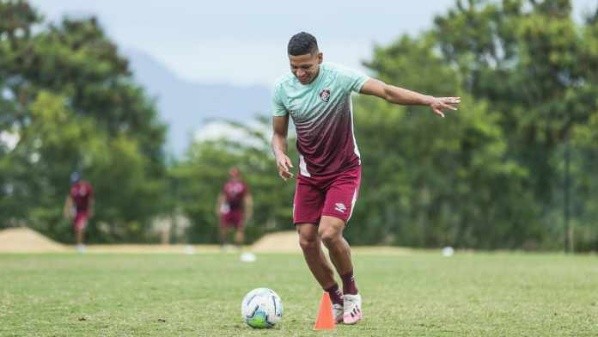 Pacheco será baixa mais uma vez. Lucas Merçon - FFC