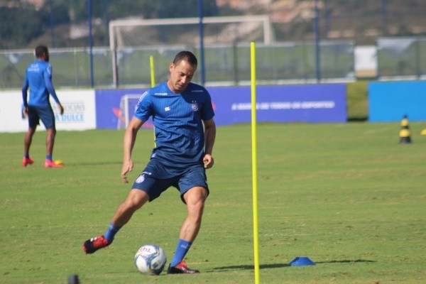 Rodriguinho pode ser novidade. Bruno Queiroz/EC Bahia)