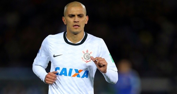 Fábio Santos - (Getty Images) Fábio Santos - (Getty Images)