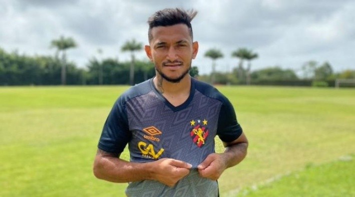 Rogério: de saída (Foto: Divulgação/Sport)