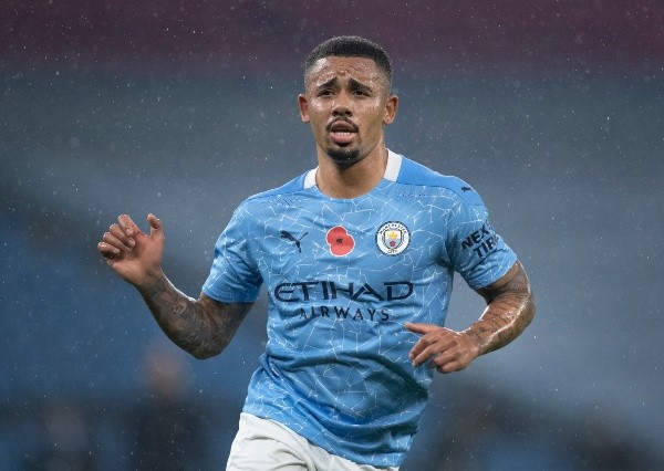 Gabriel Jesus comemora gol diante dos 'Reds'. (Foto: Getty Images)