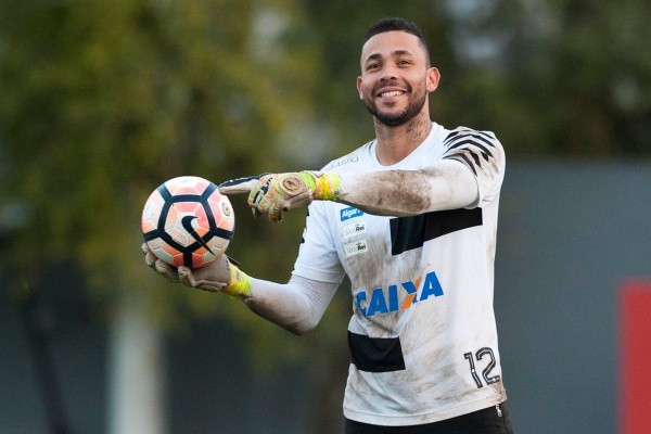 Vladimir durante treinamento no Peixe — Foto: Ivan Storti/Santos FC