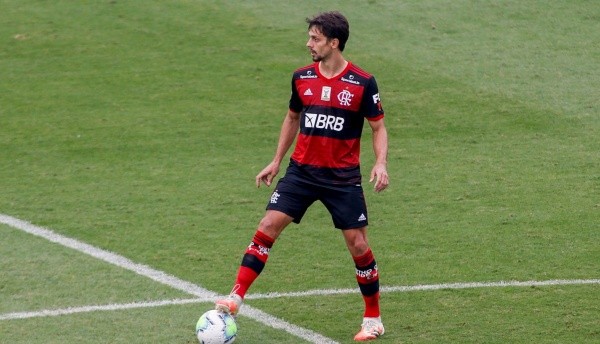 Rodrigo Caio, que também deve reforçar o Flamengo, durante jogo do Brasileirão. Foto: Getty Images