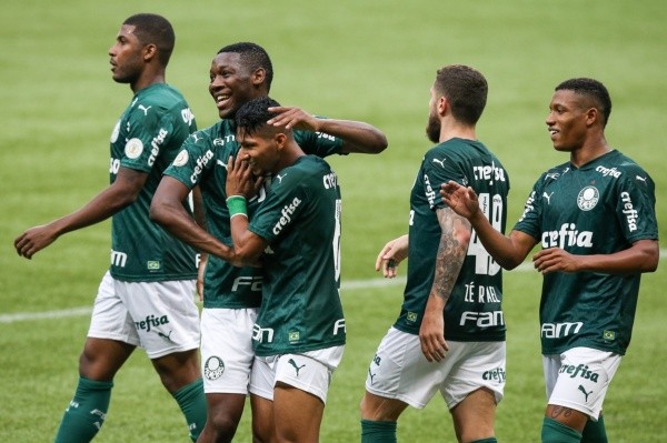 Comemoração de gol do Palmeiras. Foto: Getty Images