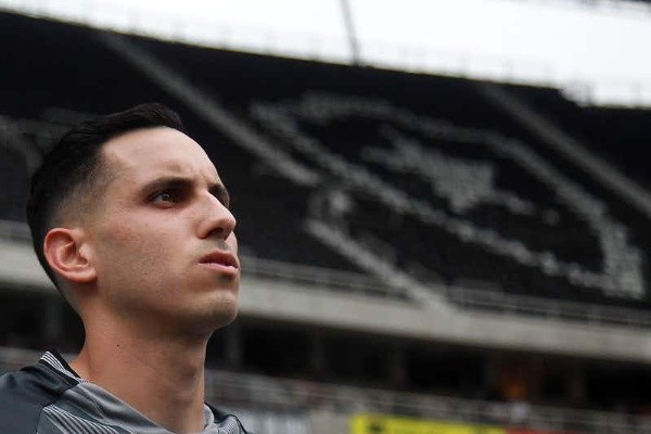 Gatito Fernández tem contrato com o Botafogo até 2021 e preço estipulado para venda (Foto: Vitor Silva/Botafogo)