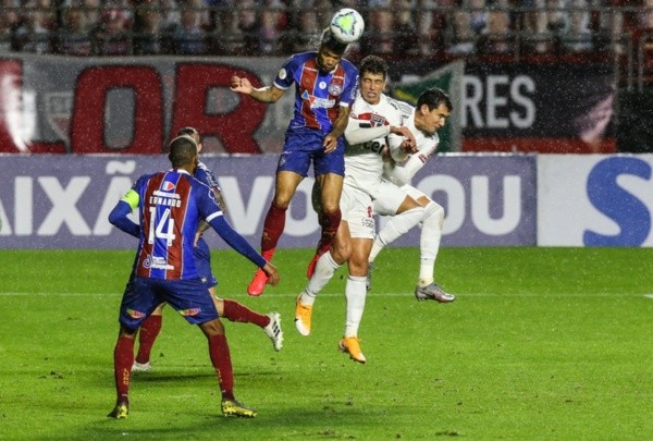 Bahia durante jogo contra o São Paulo, pelo Brasileirão. Foto: Getty Images