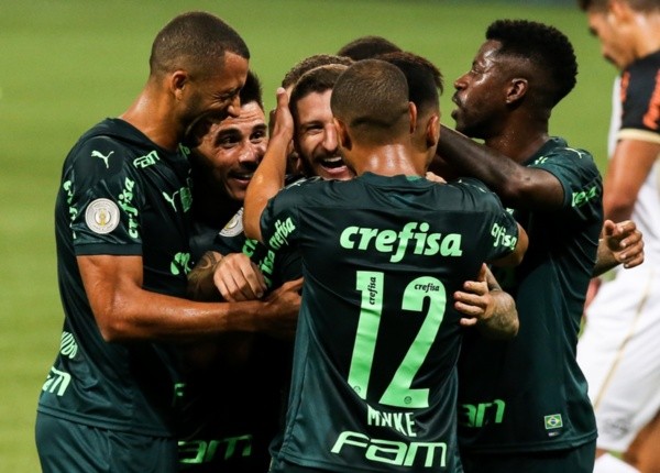 Comemoração de gol do Palmeiras. Foto: Getty Images