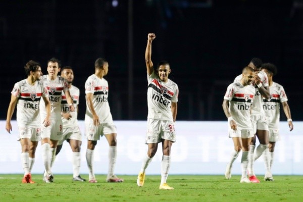 Jogadores do São Paulo comemoram gol. Foto: Getty Images