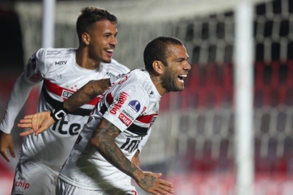 Dani em ação pelo SPFC — Foto: Getty Images