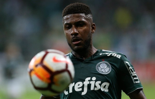Emerson é muito bem avaliado por Abel e sua comissão técnica e pode começar como titular contra o Libertad