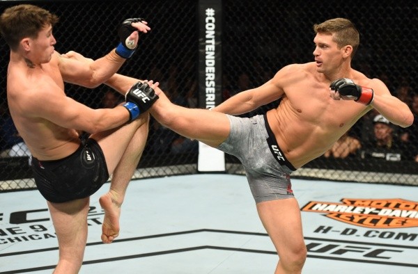 Stephen Thompson em duelo contra Darren Till. Foto: Getty Images Stephen Thompson em duelo contra Darren Till. Foto: Getty Images