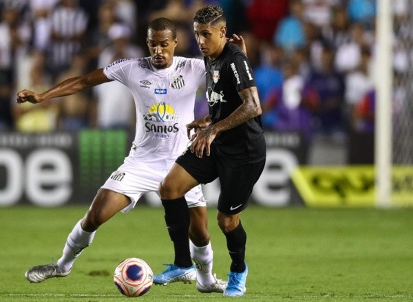 Luiz Felipe em ação pelo Santos — Foto: Getty Images