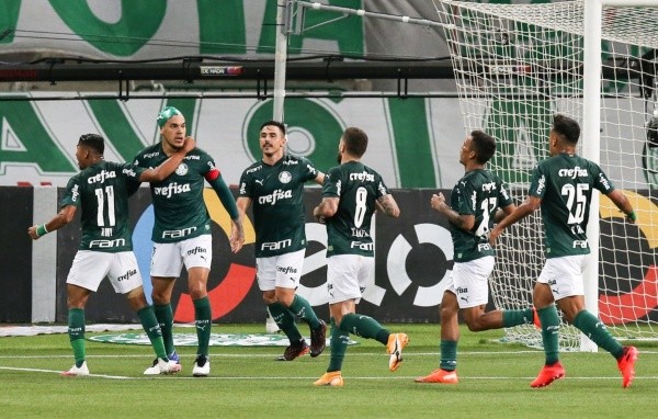 Jogadores do Palmeiras comemoram gol. Foto: Getty Images