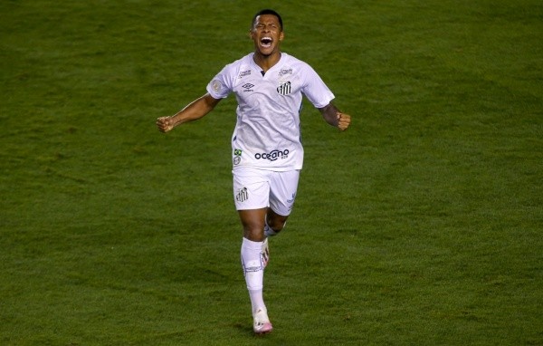 Arthur Gomes durante comemoração. Foto: Getty Images