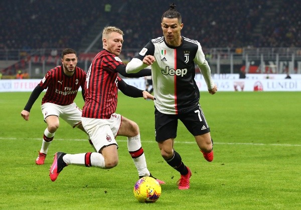 Duelo pode diminuir a diferença entre Milan x Juventus na tabela (Foto: Getty Images)